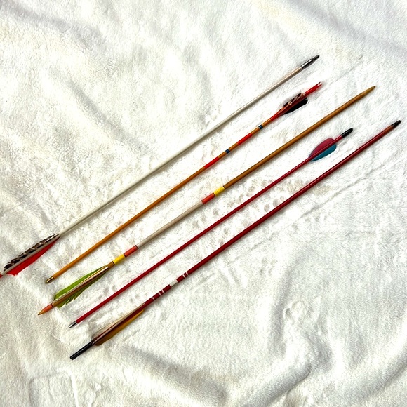 Vintage Wooden Arrows - Picture 3 of 15